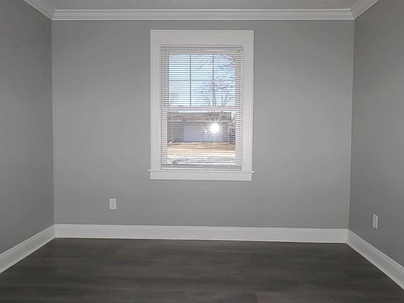5th image of 4018 N Edmondson Ave