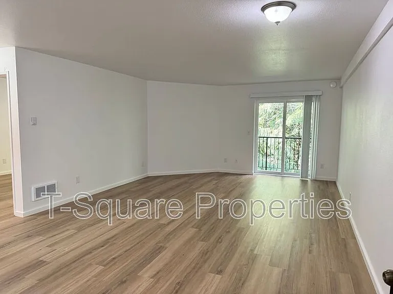 225 164th St SE #203 — Photo 14