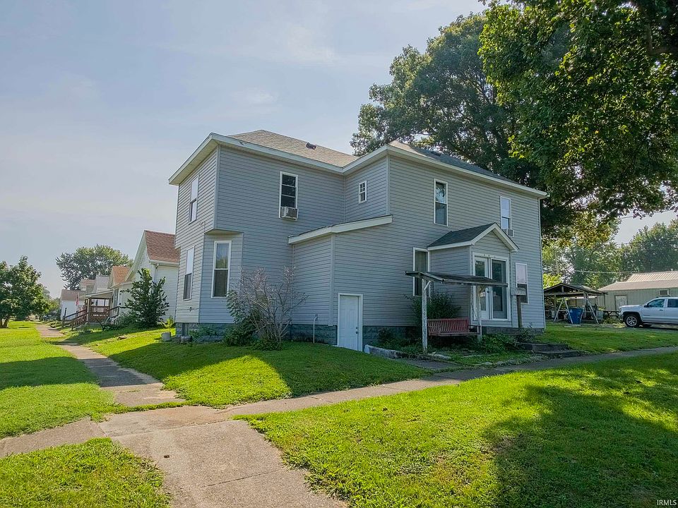 1st image of 331 Poplar St
