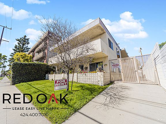 5th image of 16515 Victory Blvd #6