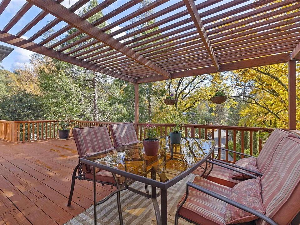 1st image of 16562 Westwood Cir