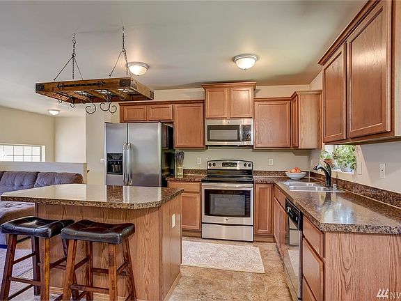 5th image of 2665 Maryland Way E