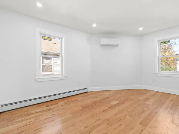 245-33 147th Road image 23 of 26