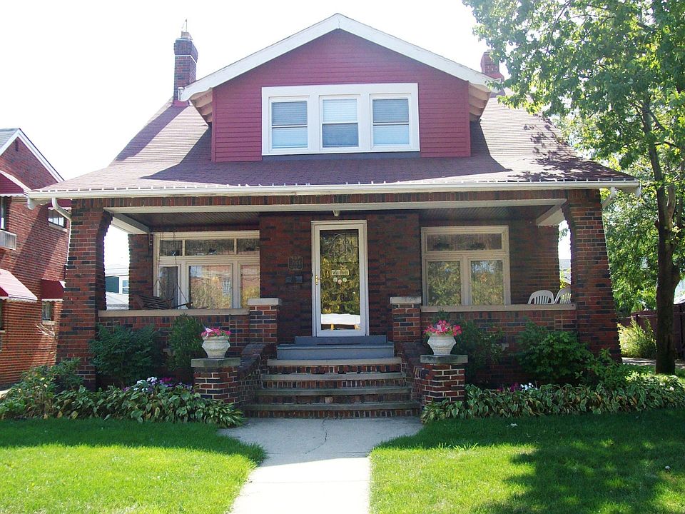 Great Brick Master Bungalow