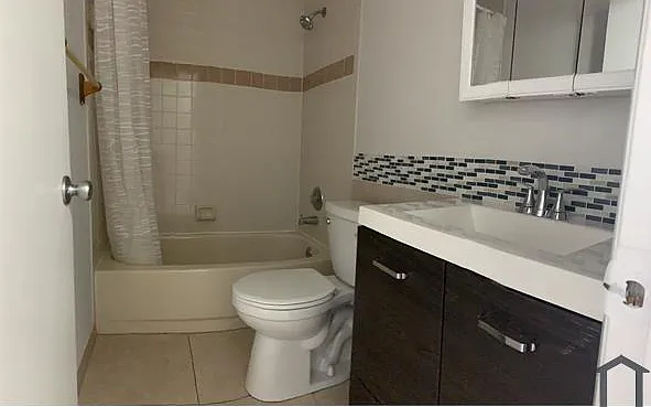 1425 Meadows Cir W #1425 — Photo 14