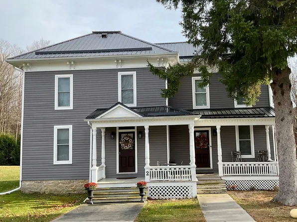 2 John St, Rideau Lakes, ON K0E 1G0