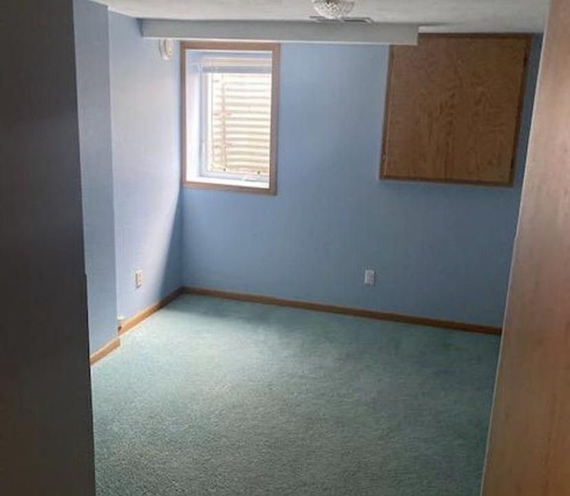 1st image of 305 N Grove St #1/2