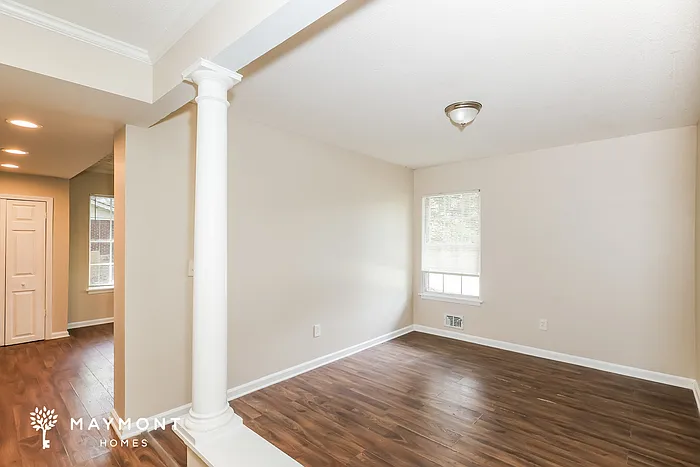 1684 Regency Pl — Photo 7