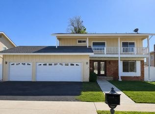 2623 N Velarde Dr, Thousand Oaks, CA 91360