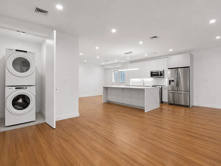 20 Terrace Pl #PENTHOUSE — Photo 7