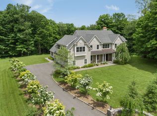 24 Windmill Pl, Armonk, NY 10504