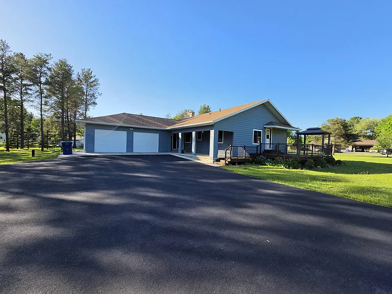 226451 Kinglet Cir — Photo 2