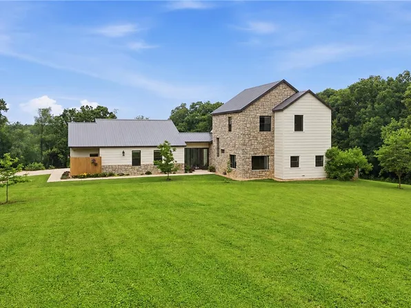 131 NW Gailey Hollow Rd, Siloam Springs, AR 72761