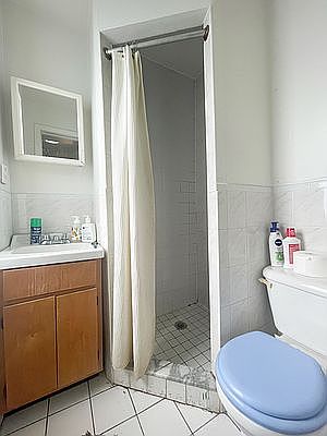 5th image of 206 Saint Nicholas Ave APT 4N