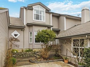 3633 Cedar Hill Rd #21, Saanich, BC V8P3Z3