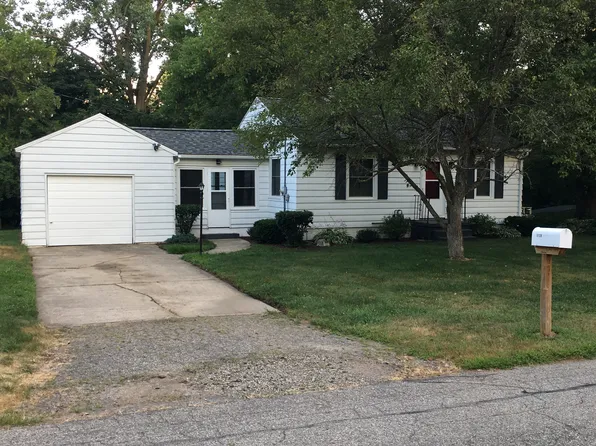 3128 Rypens Dr NW, Grand Rapids, MI 49504