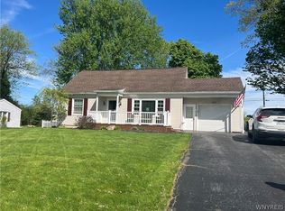 203 Cape Cod Way, Rochester, NY 14623