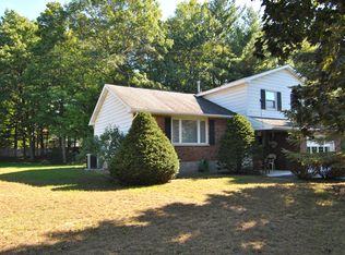 5008 Juniper Ln, Schenectady, NY 12303