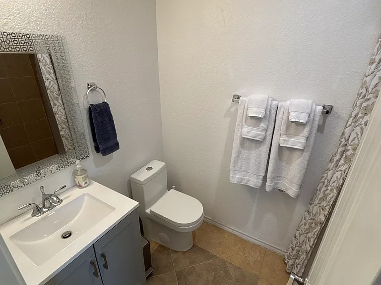 547 Lavena St — Photo 8
