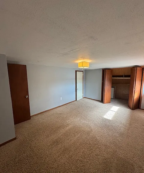 2120 W Strong Rd — Photo 15
