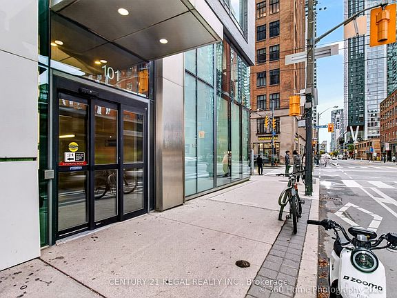 2nd image of 101 Peter St #2011