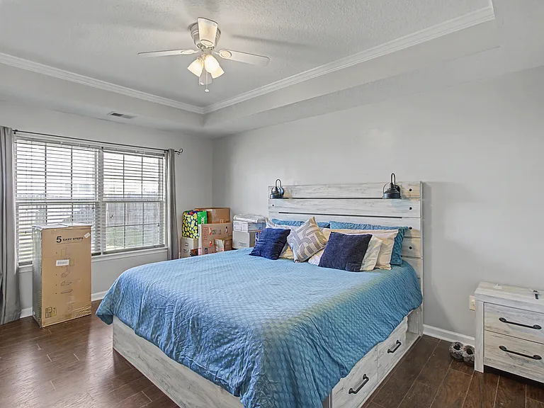 146 Auburn Cir — Photo 17