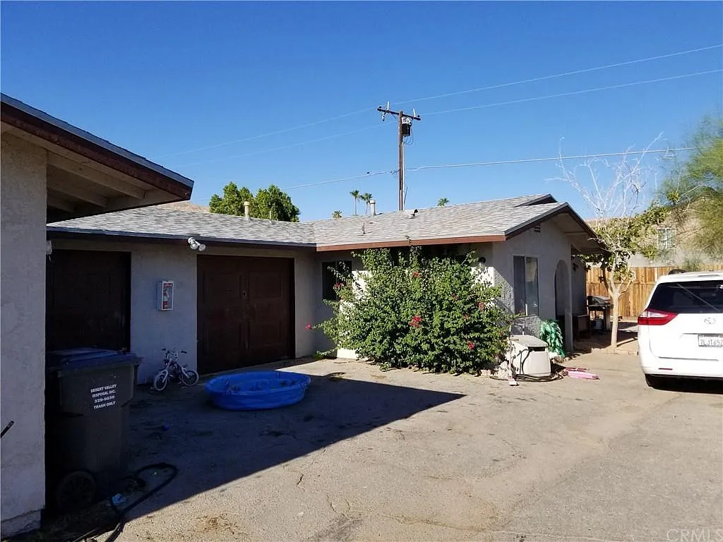 2 bed, 1032 sqft, $1,950 — Photo 1