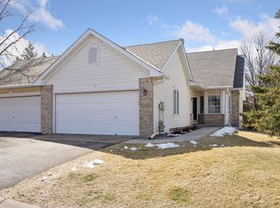 7274 Bordner Dr, Inver Grove Heights, MN 55076