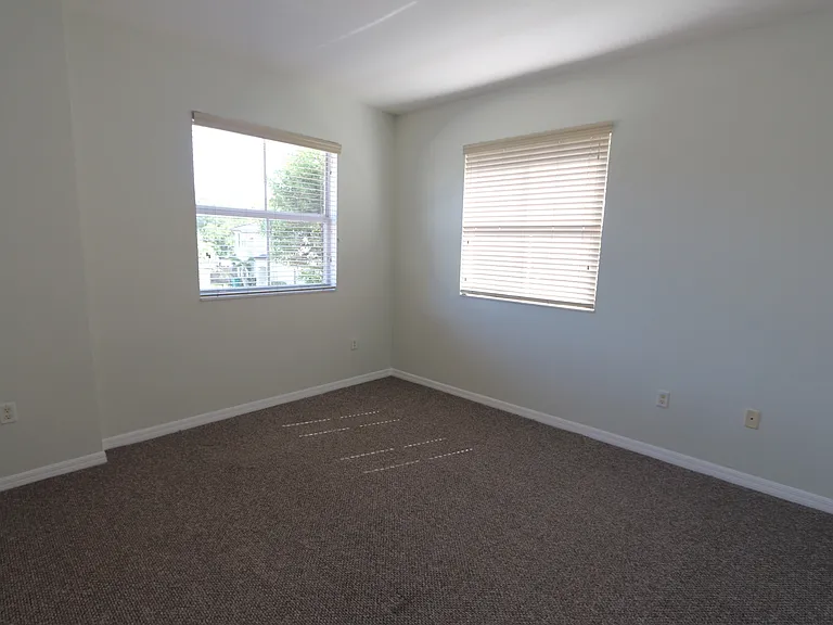 15276 SW 88th Ter — Photo 15
