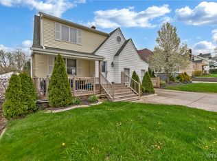 1373 Eggert Rd, Amherst, NY 14226