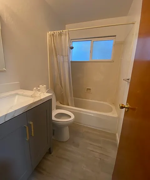 7333 Glenoaks Way — Photo 5