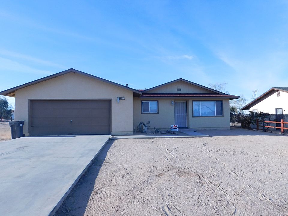 1st image of 72636 Granite Ln