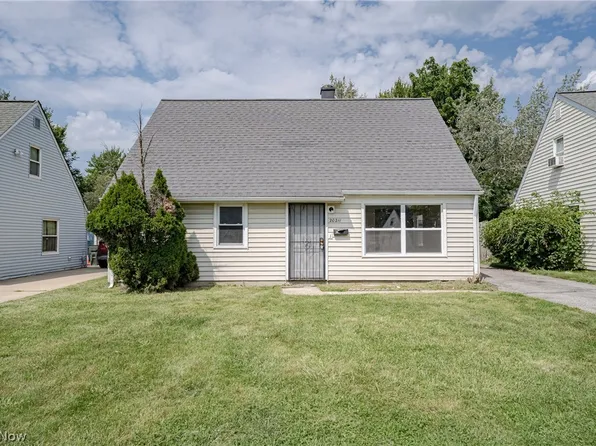 20211 Longbrook Rd, Warrensville Heights, OH 44128