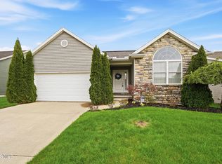 812 Meadowchase Ln, Toledo, OH 43615