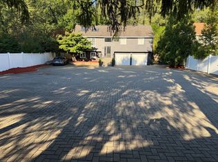 2 Temple St, Framingham, MA 01702