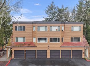 82 Oswego Smt, Lake Oswego, OR 97035