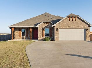 20922 Tempe Ave, Harrah, OK 73045