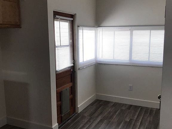 2nd image of 3028 3rd Ave