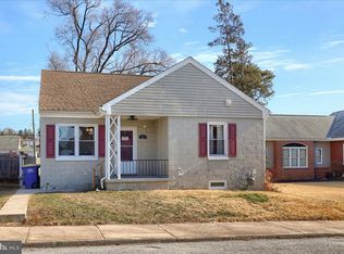 55 S 4th St, Mount Wolf, PA 17347
