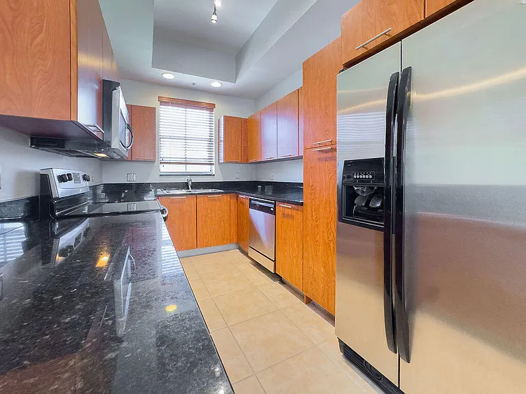 2313 Vintage Dr — Photo 10