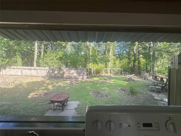 113 Longleaf, Livingston, TX 77351