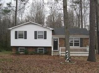 3006 Kendale Dr, Sanford, NC 27332