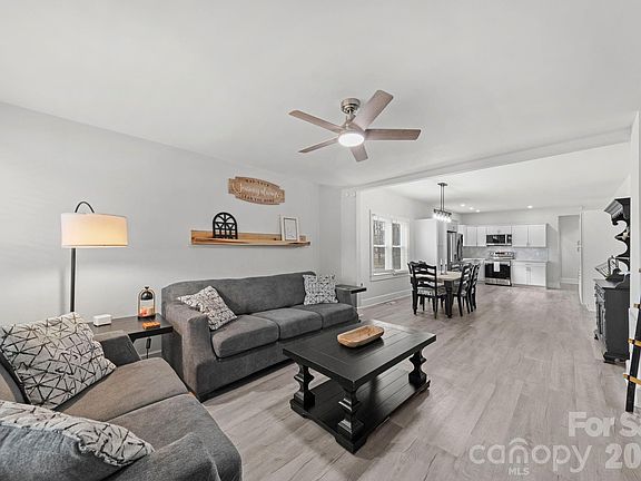 3rd image of 36141 Palestine Rd