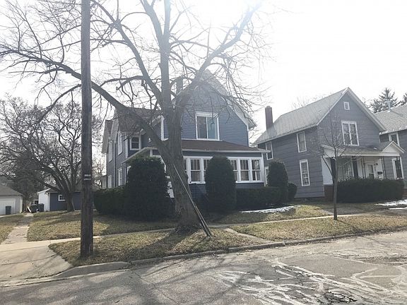 2nd image of 934 Harrison Ave