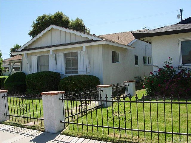 1st image of 23135 Anza Ave