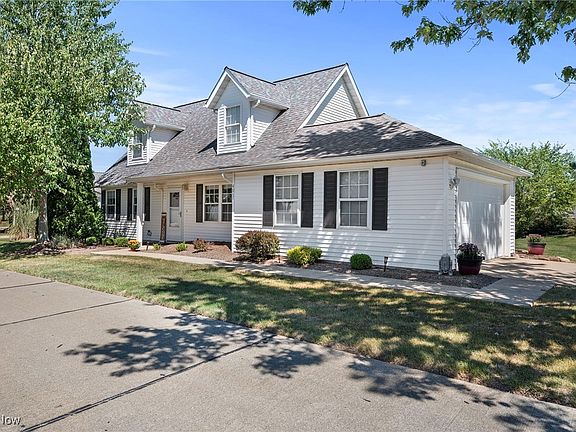 2nd image of 4017 Londonderry Ln