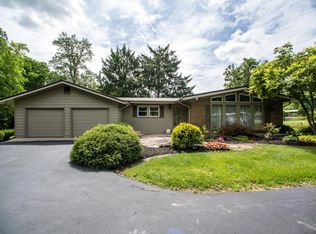 2267 E Navaho Dr, Vincennes, IN 47591