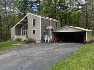 13 Country Road, Hampstead, NH 03826