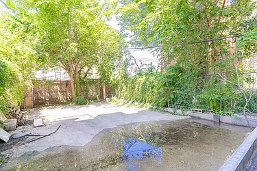 Rented by MySpaceNYC