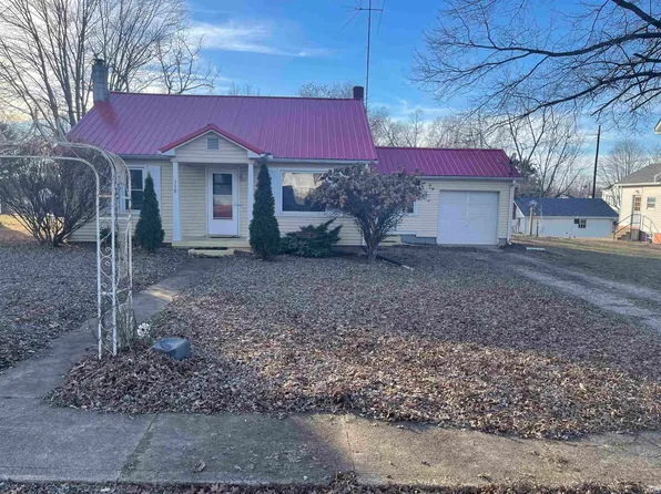 318 Christian St, Worthington, IN 47471